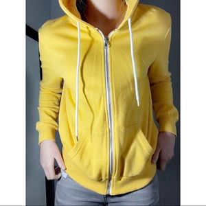 Forever 21 yellow zip up hoodie. In perfect condition, worn a couple times.